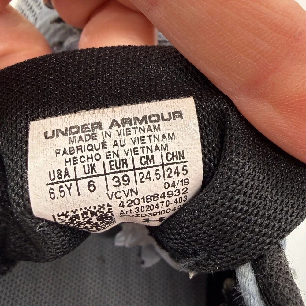 Under Armour Sneakers Kids 6.5Y Gray Lime Green Mesh Athletic Running Shoes